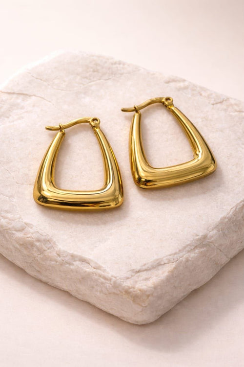 Aria Angular Hoops